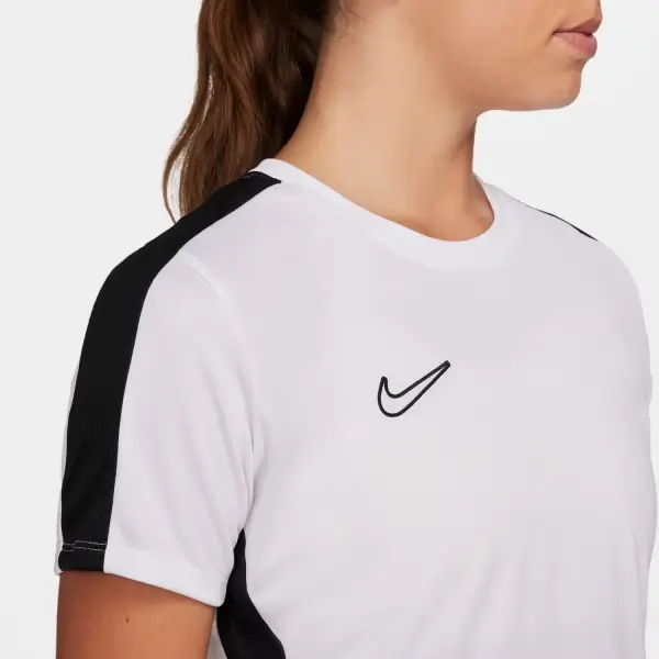 Nike Dri-FIT Academy Beyaz Kadın Tişört DR1338-100
