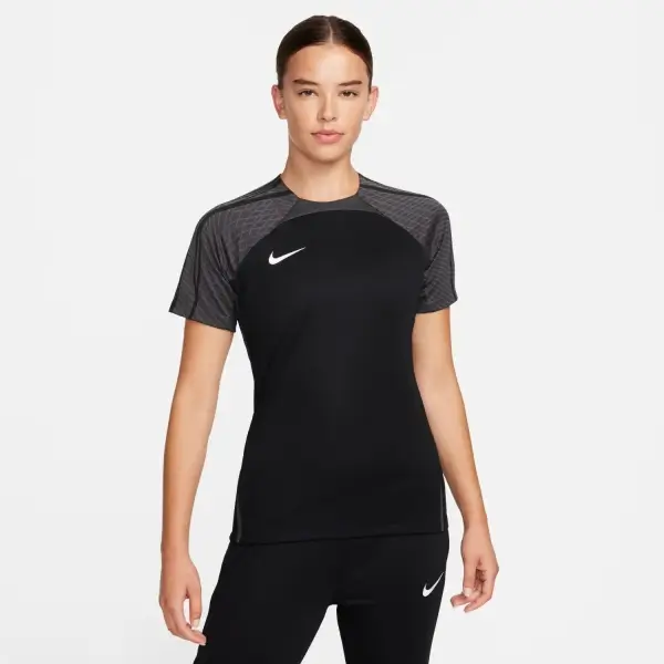 Nike Dri-FIT Strike Beyaz Kadın Tişört DR2278-452
