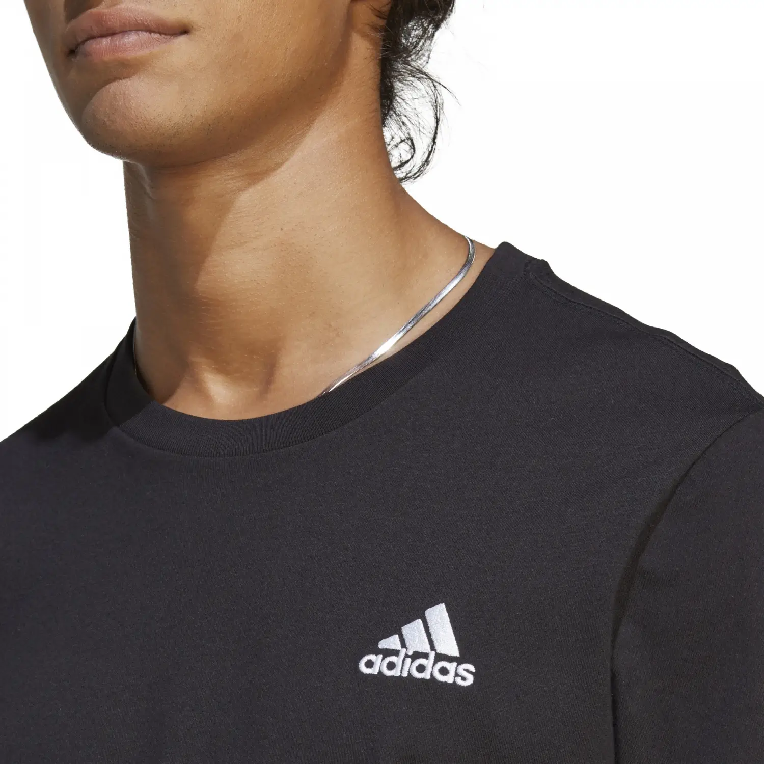 adidas Essentials Single Jersey Embroidered Siyah Erkek Tişört IC9282