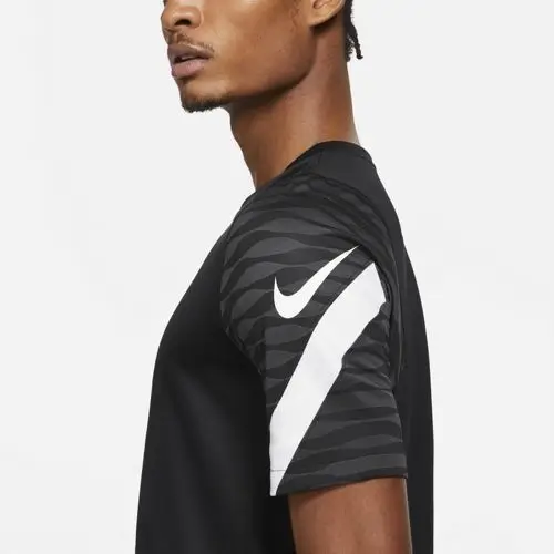 Nike Strike 21 Siyah Erkek Tişört - CW5843-010