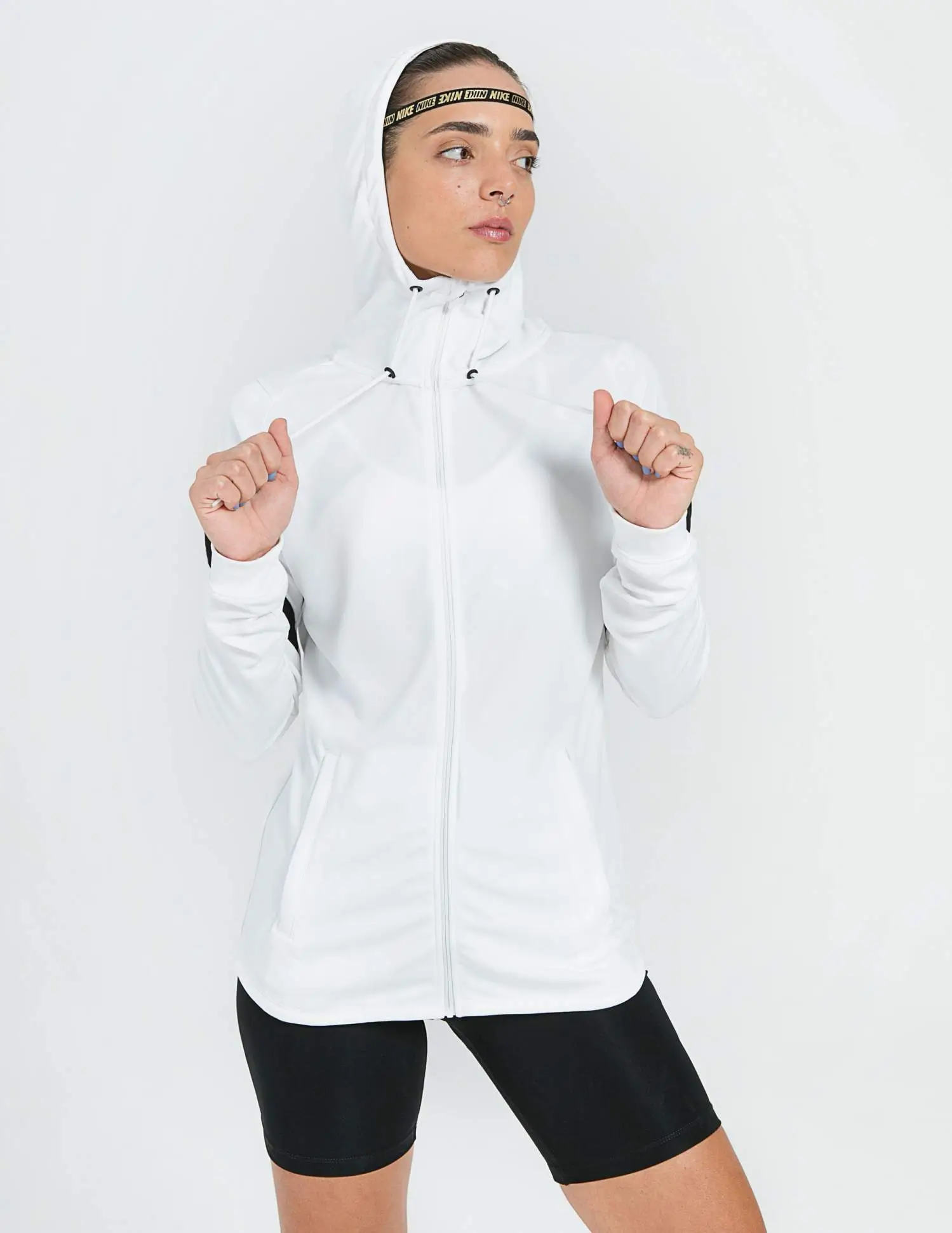 Nike Dri-Fit Strike Beyaz Kadın Kapüşonlu Ceket - CW6098-100