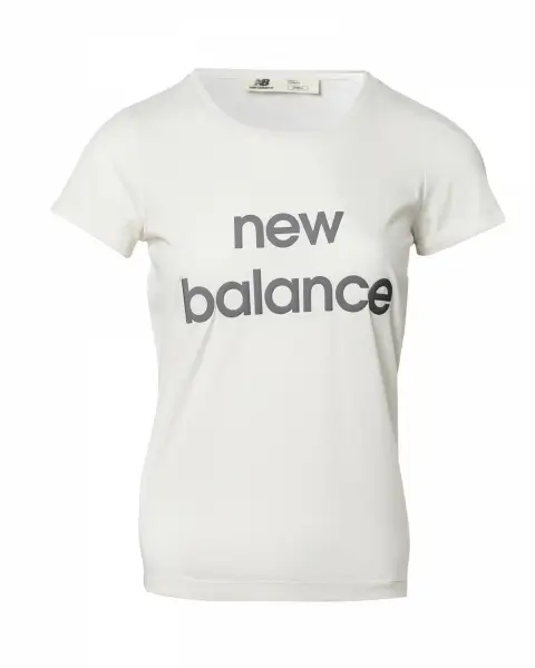 New Balance Beyaz Kadın Tişört - WPT3109-WT