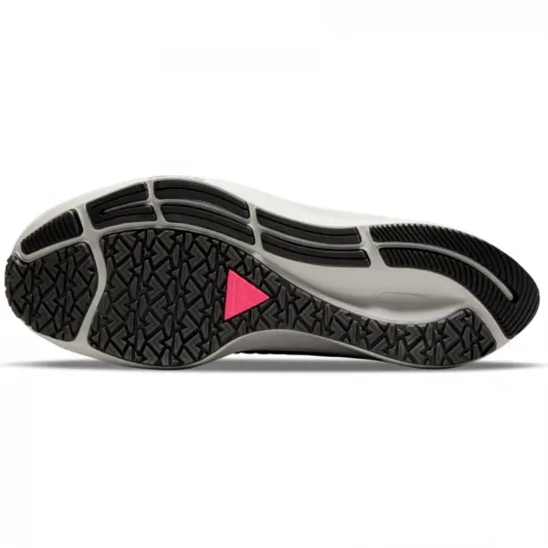 Nike Air Zoom Pegasus 38 Shield Siyah Kadın Koşu Ayakkabısı - DC4074-001